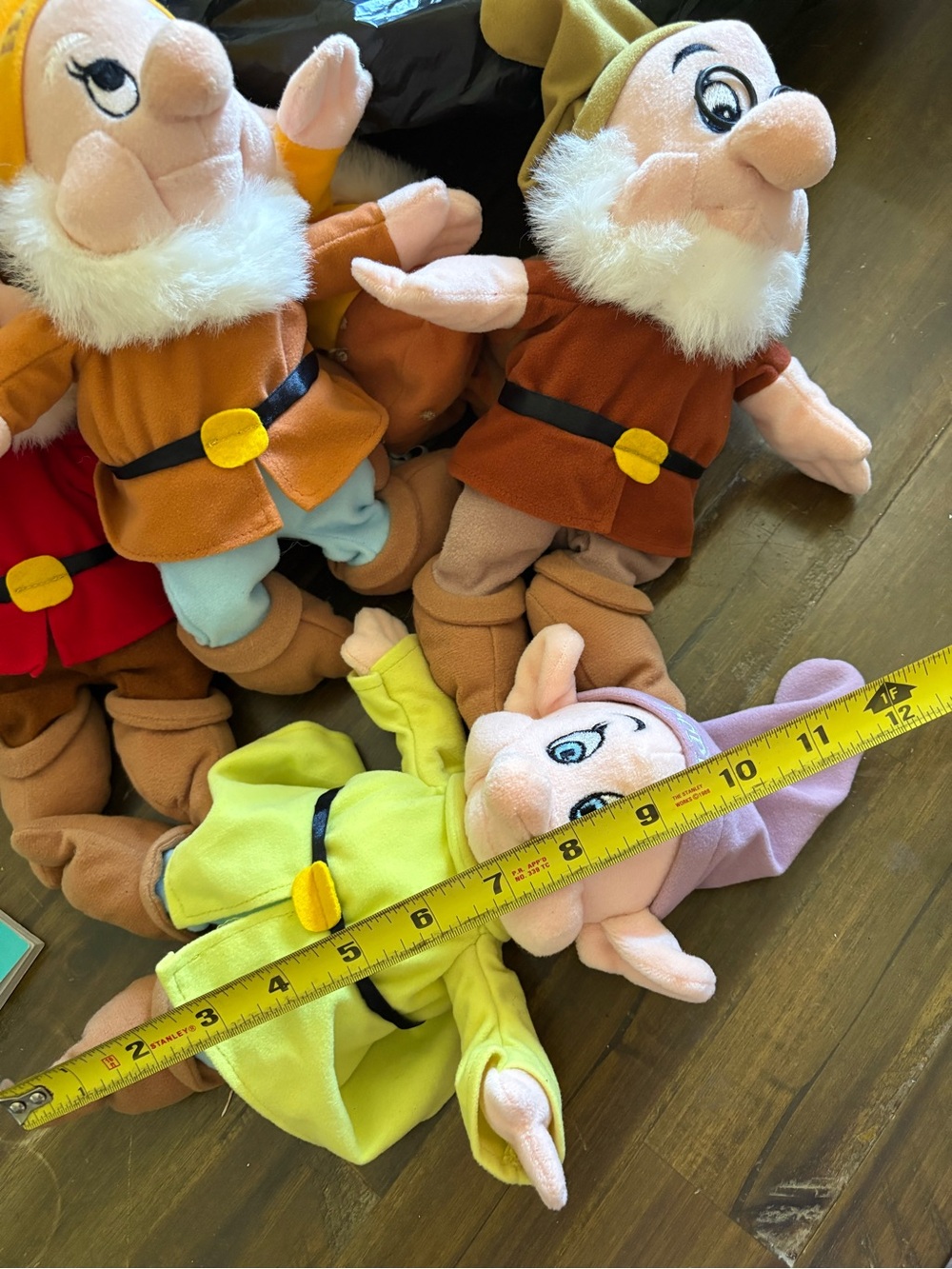 Vintage Snow White Seven 7 Dwarfs Set Disney World Beanie Sitting Plush Y2K 2000 - Picture 4 of 6